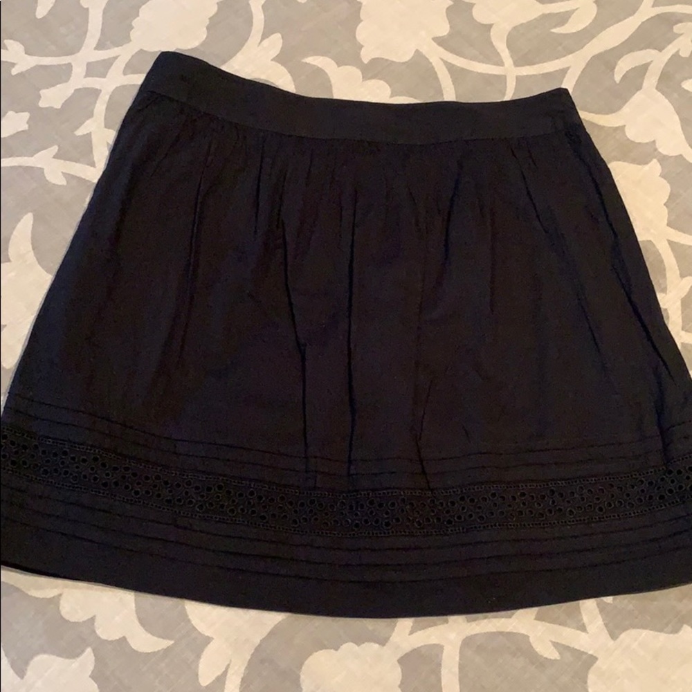 Ann Taylor Loft lined skirt 💞offers welcomed